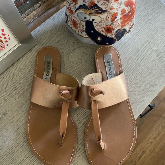 Steve Madden Leather Copper Sandals - Picture 2 of 6
